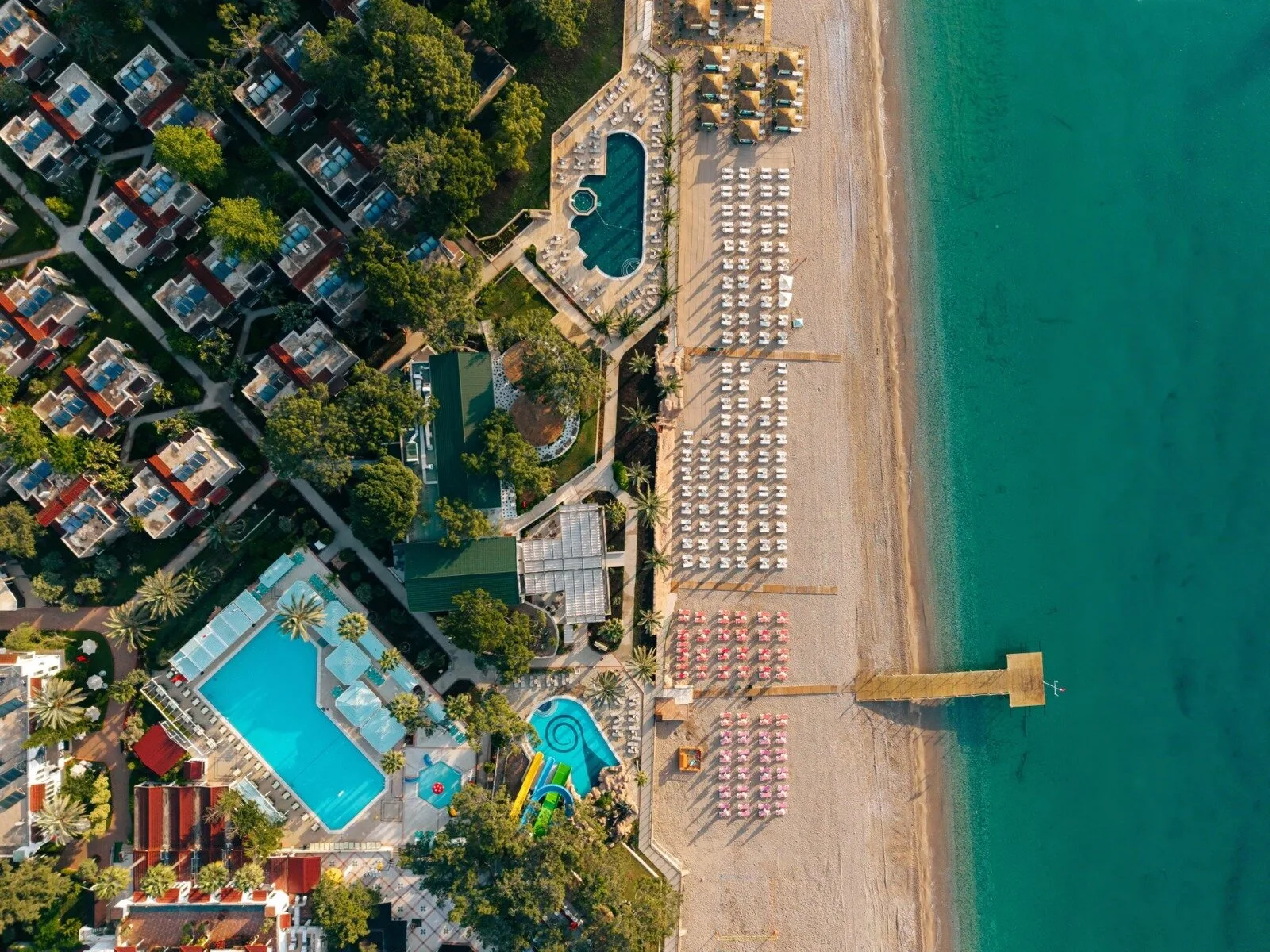 Pirates Beach Club