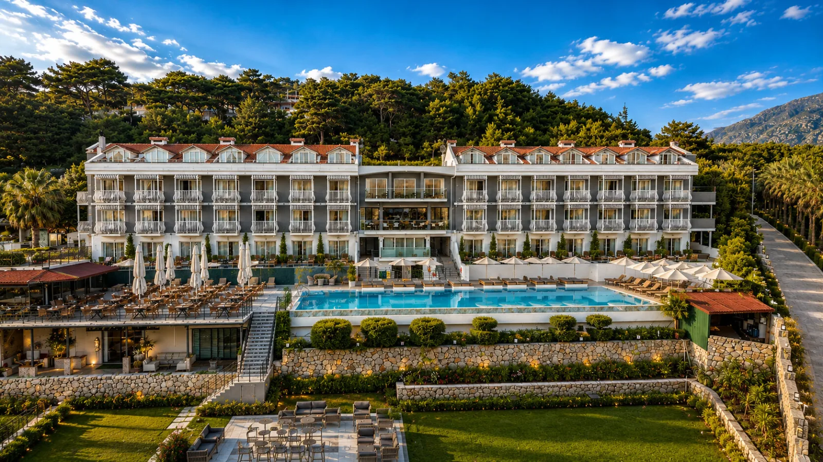 Ramada By Wyndham Fethiye Ölüdeniz +16