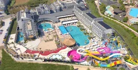 Dream World Palace Side